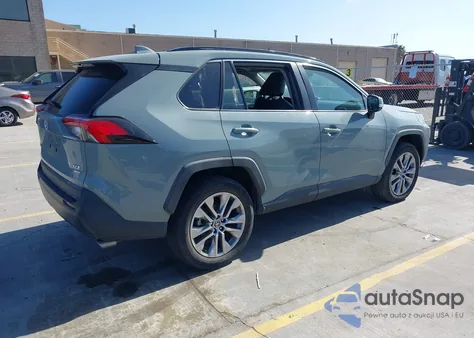 2022 Toyota Rav4 Xle Premium из США, поврежденный, VIN 2T3A1RFV4NW281702